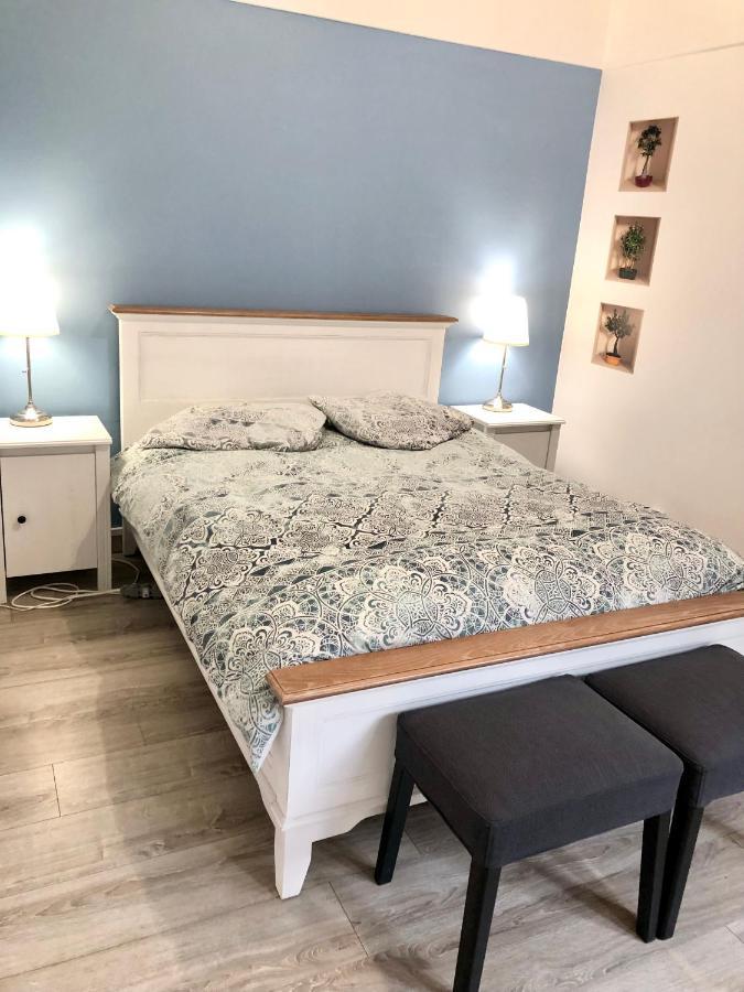 Bedinreims "Burgundy Bottle" 110M2 Exceptional, 4 Chambres Doubles, 2 Bain, Free Park & Wifi, Tout Equipe Kültér fotó